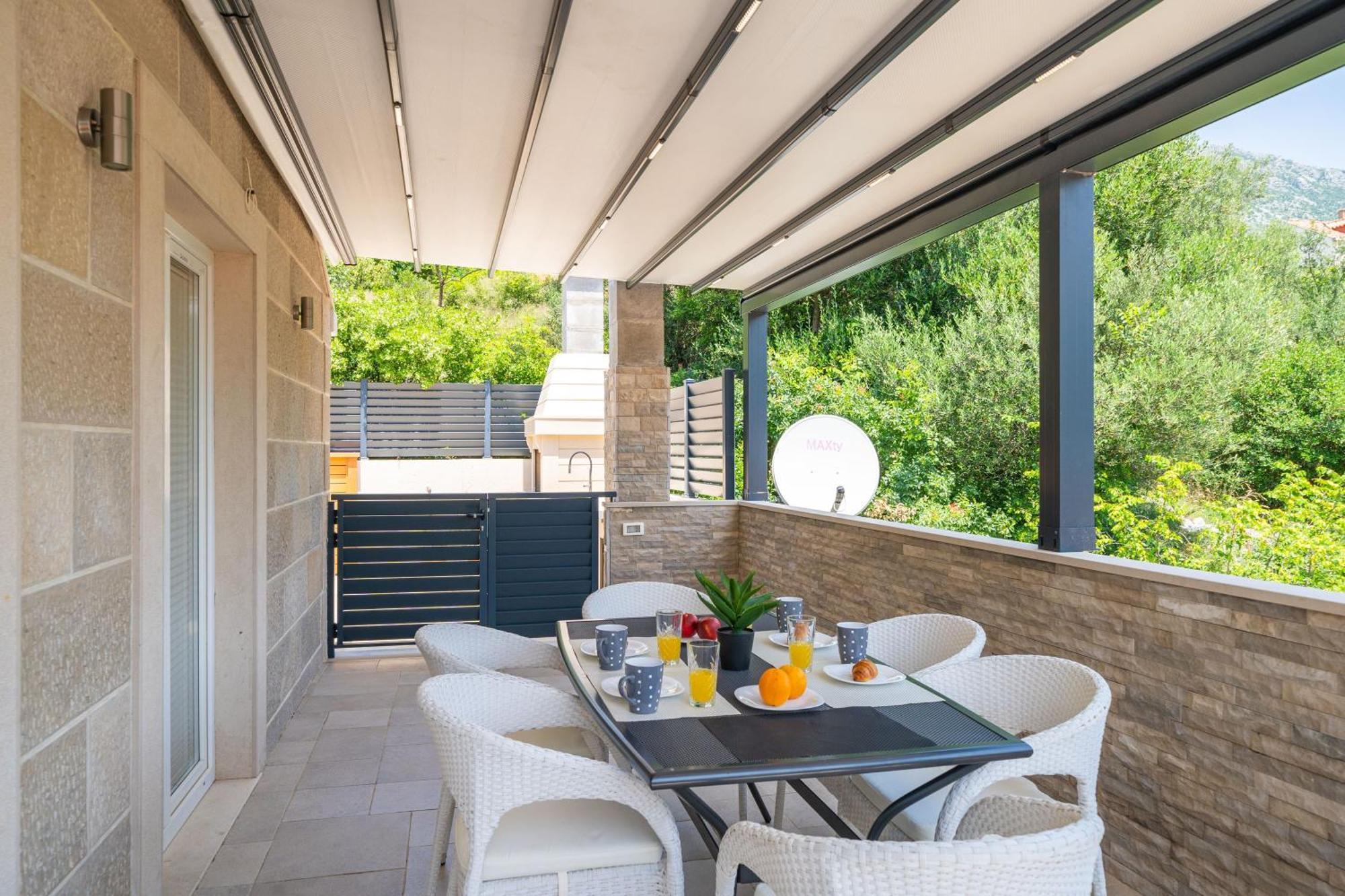 Villa Tranquility Nest Beniva Mokošica エクステリア 写真